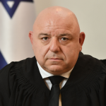 קרית-גת: עבריין מין מוכר נעצר אחרי תפיסת מצלמות בחדר השינה שלו